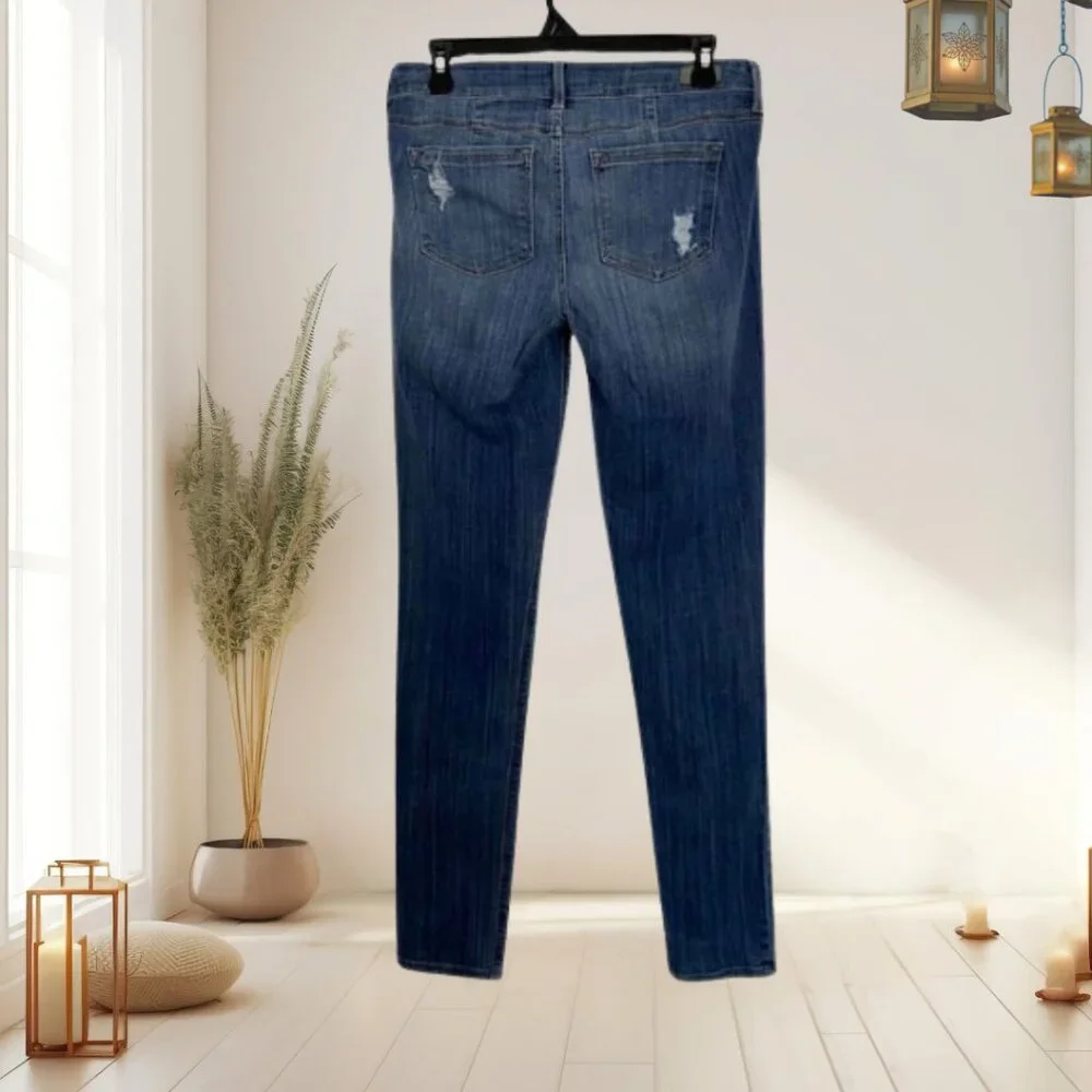 Saks Fifth Avenue Gray Distressed Skinny Jeans Size 28 Stretch Denim Modern - Picture 3 of 10